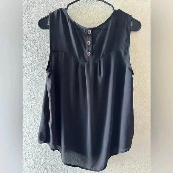 ActiveUSA tank top - Picture 2 of 5